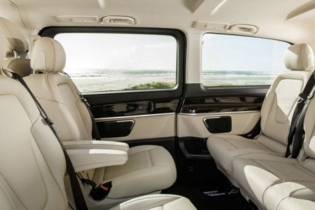 Mercedes-Viano-interieur-ar